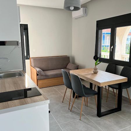 Aurora Apartments Неа-Врасна Екстер'єр фото