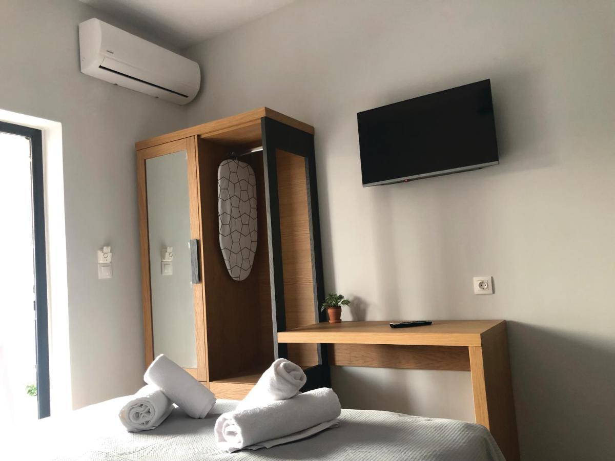 Aurora Apartments Неа-Врасна Екстер'єр фото