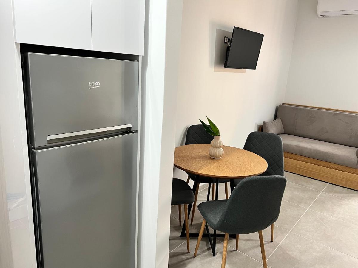 Aurora Apartments Неа-Врасна Екстер'єр фото